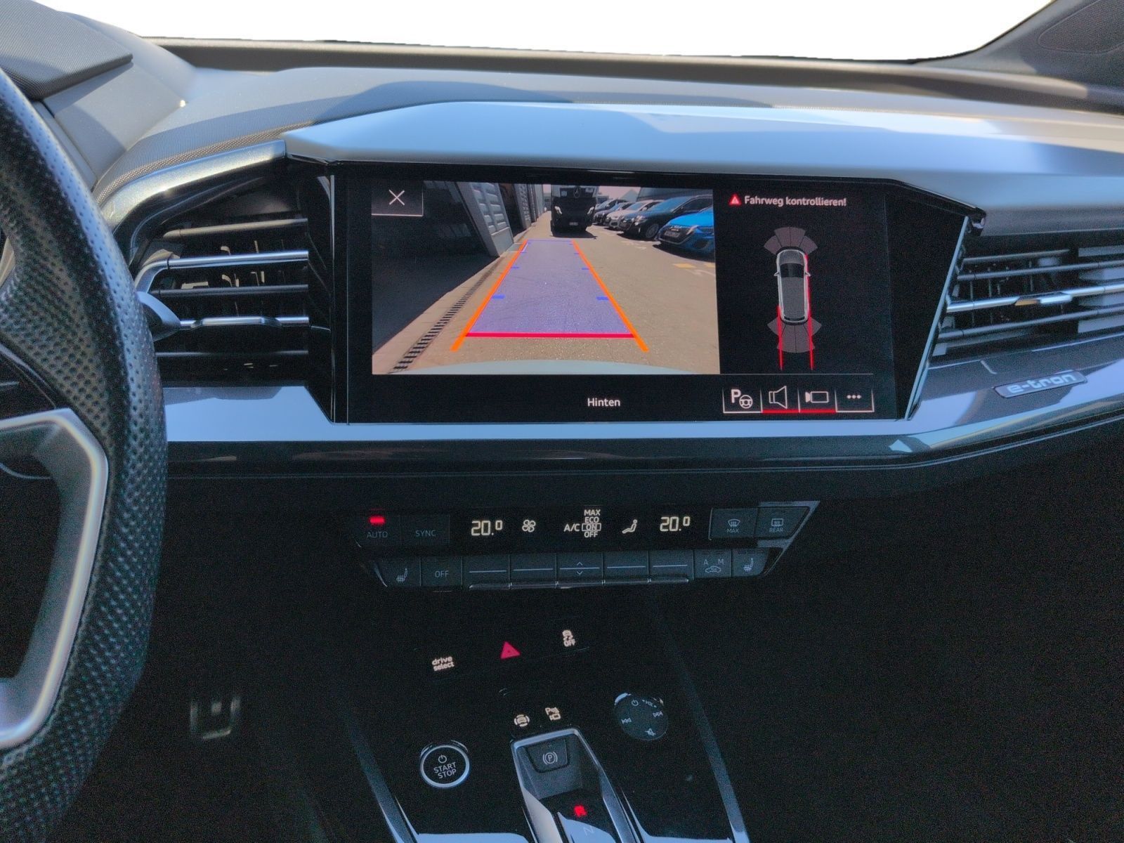 Audi Q4 e-tron 50 quat. S line Matrix ACC HuD AHK