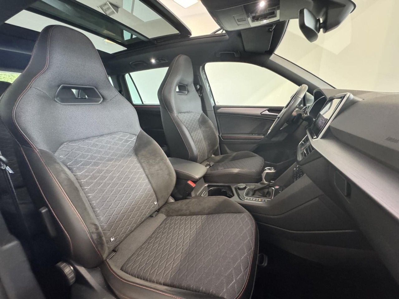 Seat Tarraco FR 1.4 TSI e-HYBRID Panorama, AHK, Assis