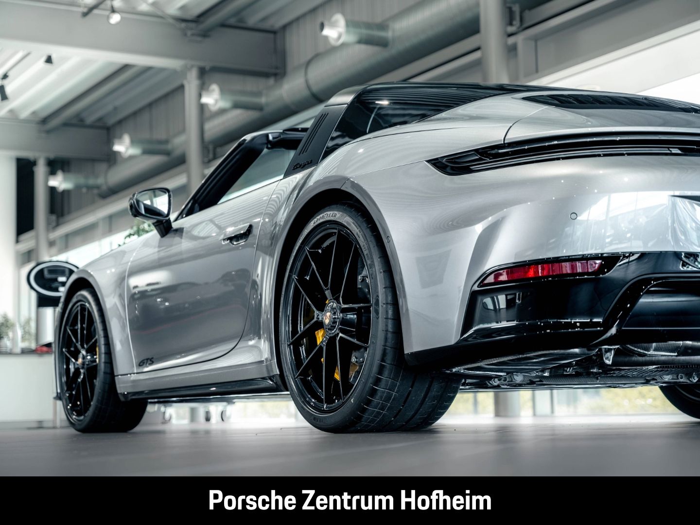 Porsche 992 911 Targa 4 GTS InnoDrive Abstandstempomat