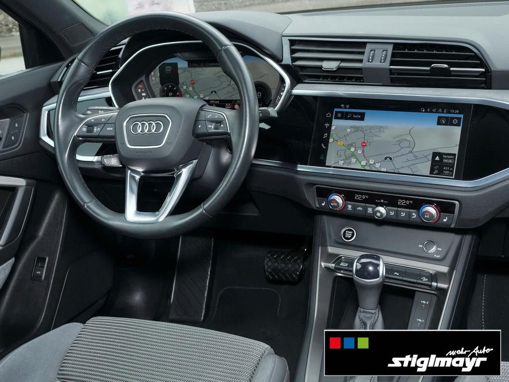 Audi Q3 Sportback S-line 40TDI quattro KAMERA+LED+19`
