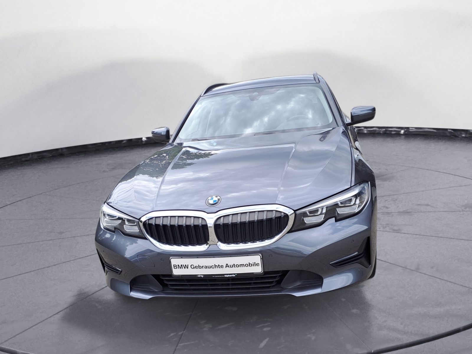 BMW 320d Touring Advantage - Samsaru's Car Outlet