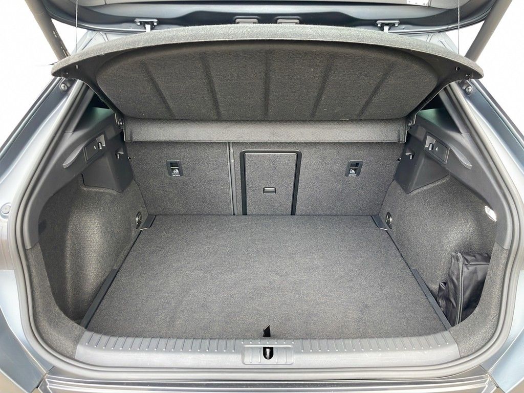 Cupra Formentor 2.5 TSI DSG 4Drive VZ5 DCC MATT*MATRIX