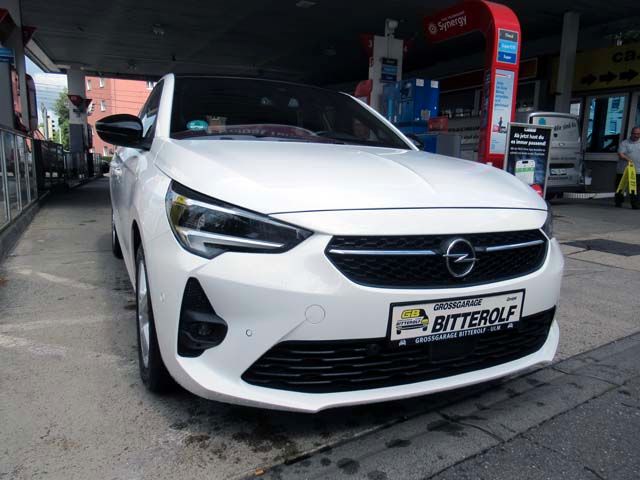Opel Corsa 1.2 Ultimate - Samsaru's Car Outlet