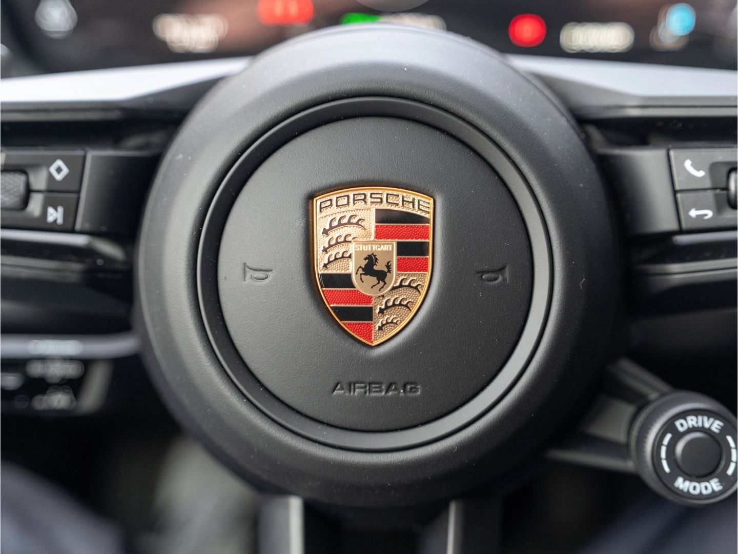 Porsche Cayenne E-Hybrid 22'', BOSE, Anhängerkupplung