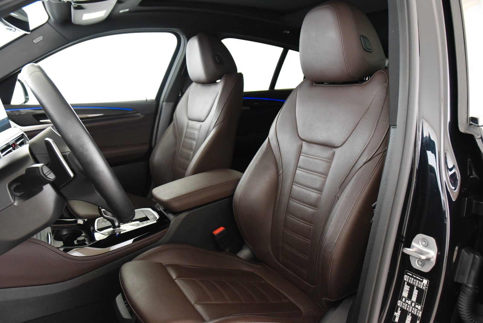 BMW X4 xDrive30d M Sport ACC AHK HUD HiFi Pano Alarm