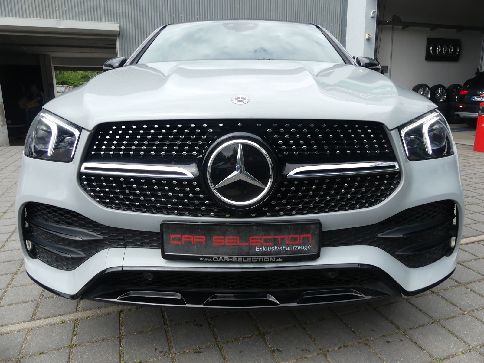 Mercedes-Benz GLE 400 d 4M Coupe AMG REARTV/PANO/22''/HEAD/BUR