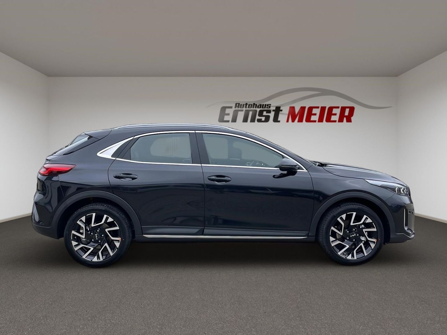 Kia XCeed 1.6 GDI PHEV DCT Spirit - Samsaru's Car Outlet