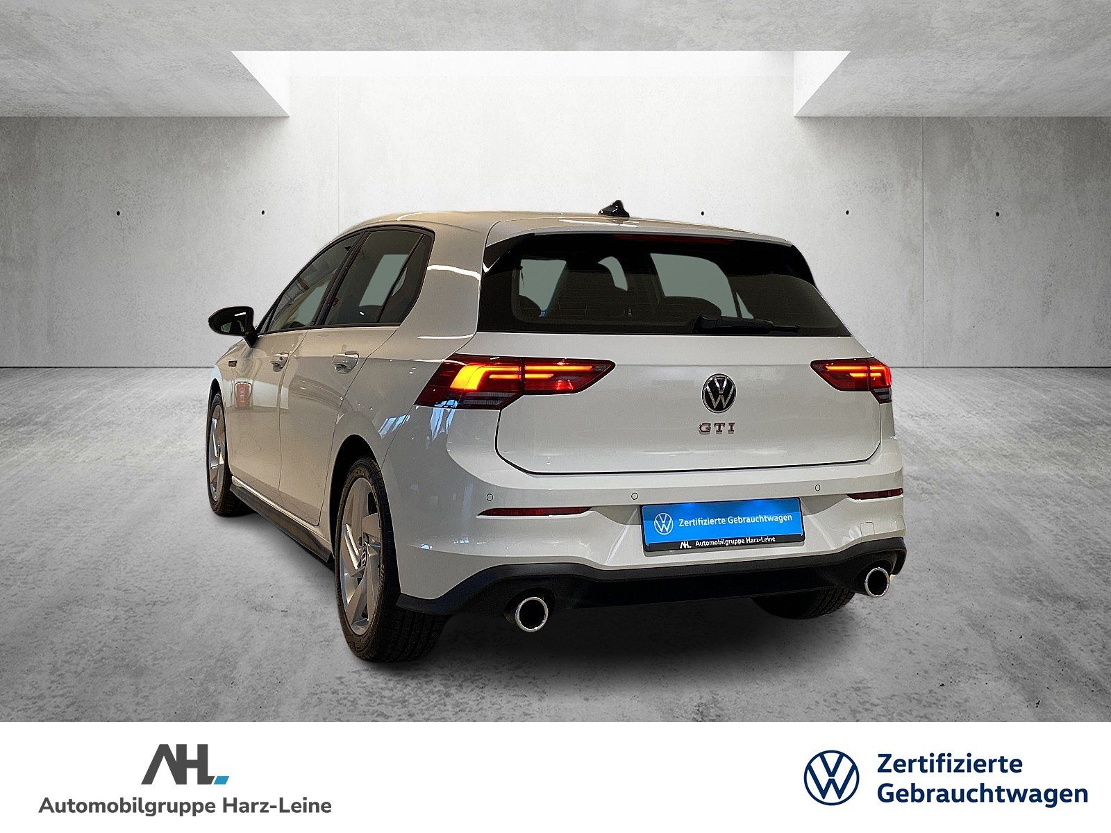 Volkswagen Golf GTI VIII 2.0 TSI DSG - Samsaru's Car Outlet