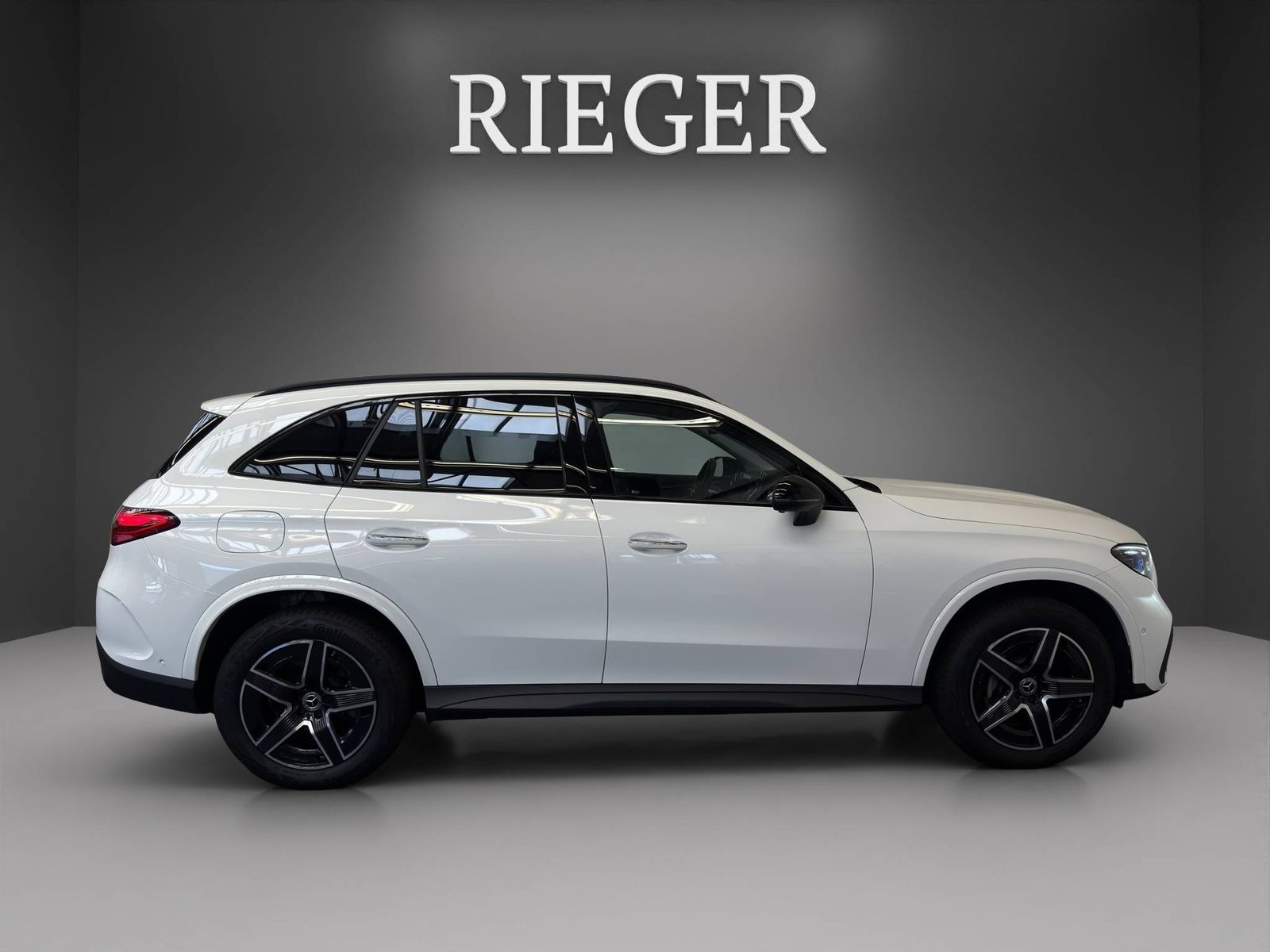 Mercedes-Benz GLC 300 de AMG 4M Pano*HUD*NIGHT*Burmester*AHK*+
