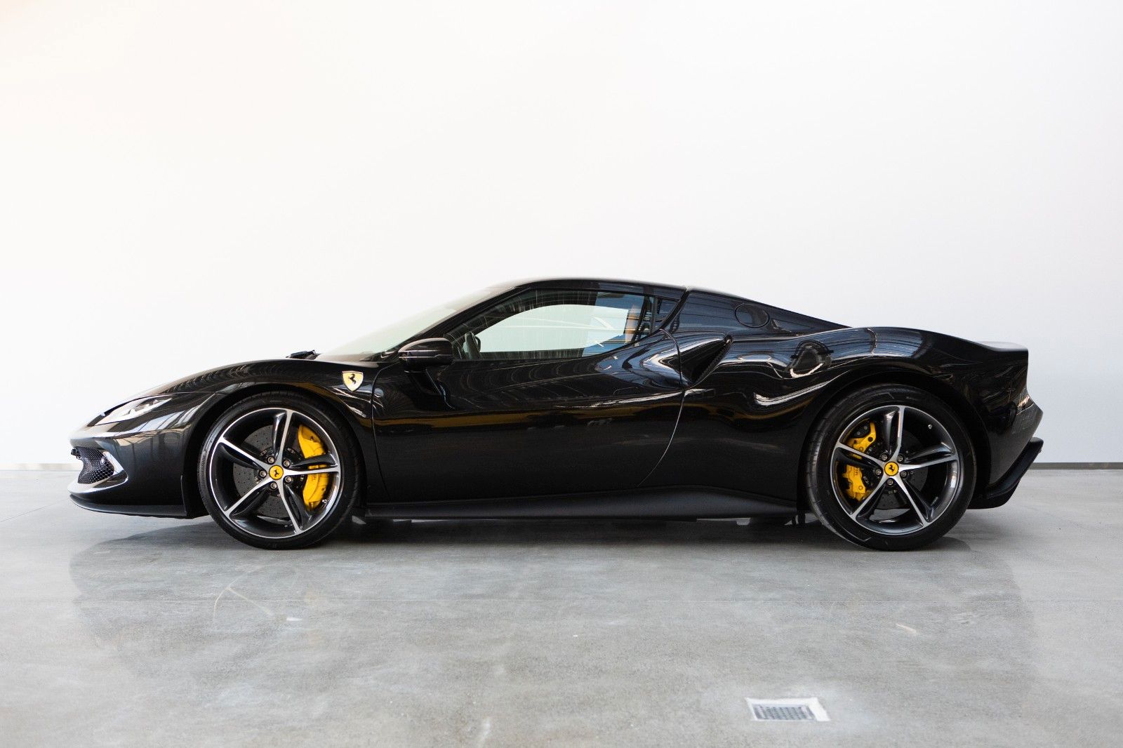 Ferrari 296 GTB GTB