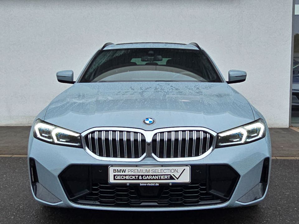 BMW 320d xDrive Touring M Sportpaket*Pano*HIFI*19"LM