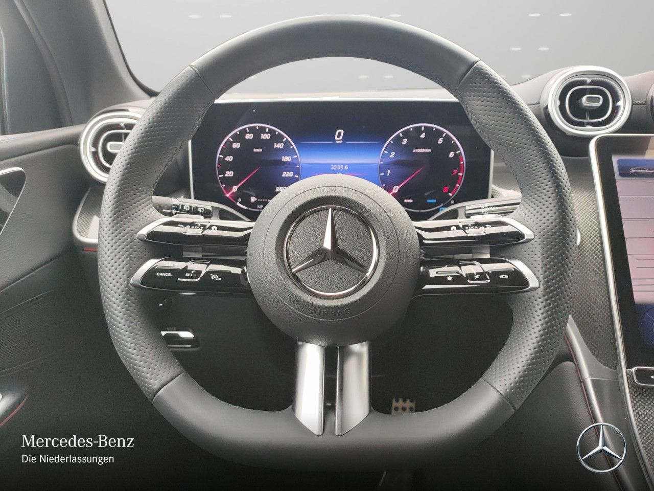 Mercedes-Benz GLC 200 4M AMG - Samsaru's Car Outlet