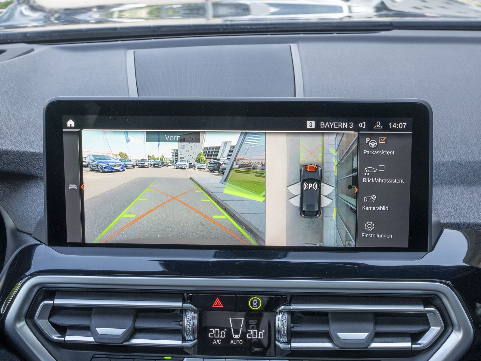 BMW X4 xDrive30d M-Sport DAPro PANO 360° HUD AHK el.