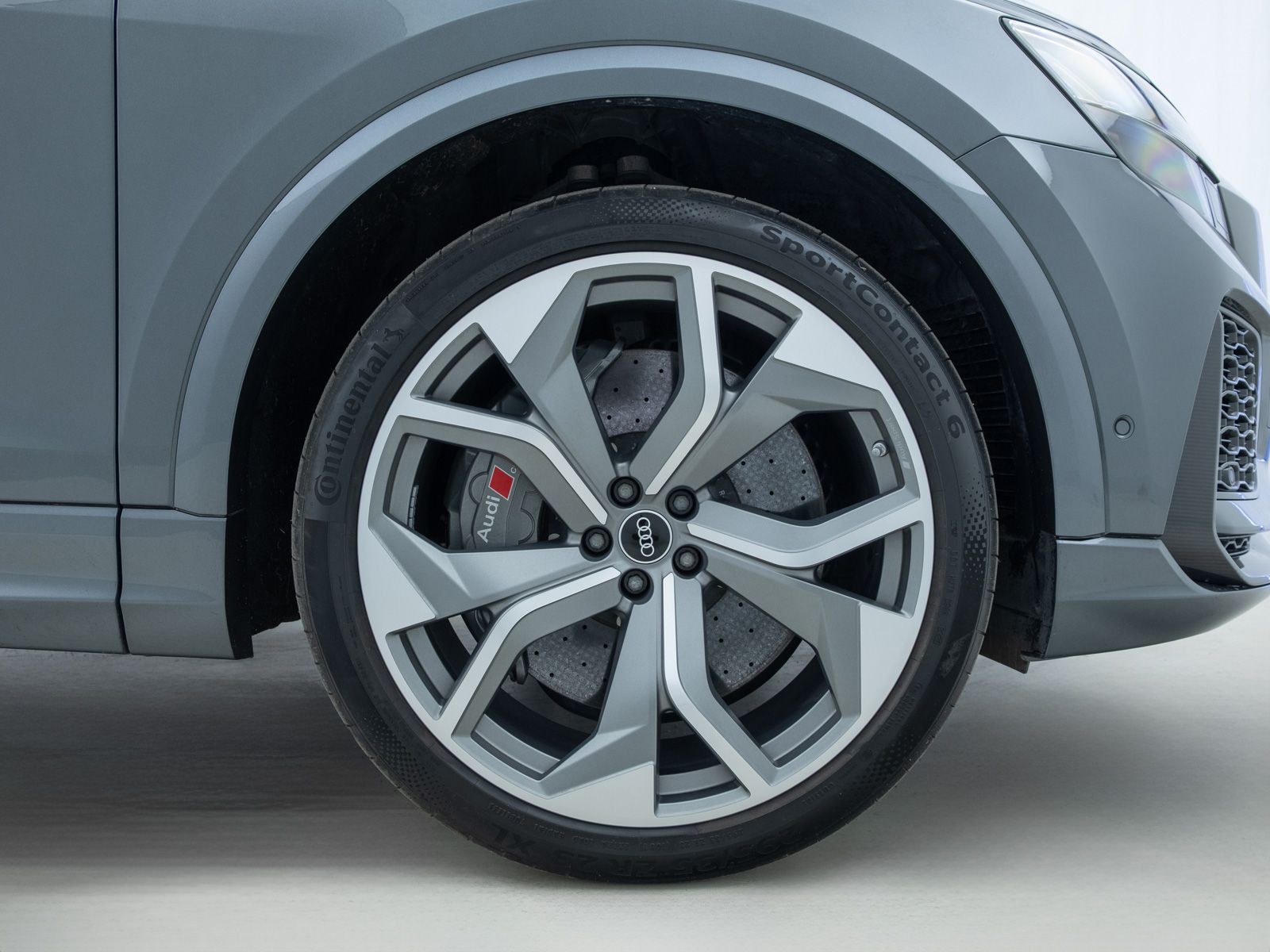 Audi RSQ8 4.0 TFSI TIPT*QUA*MATRIX*PANO*HUD*B&O*360**