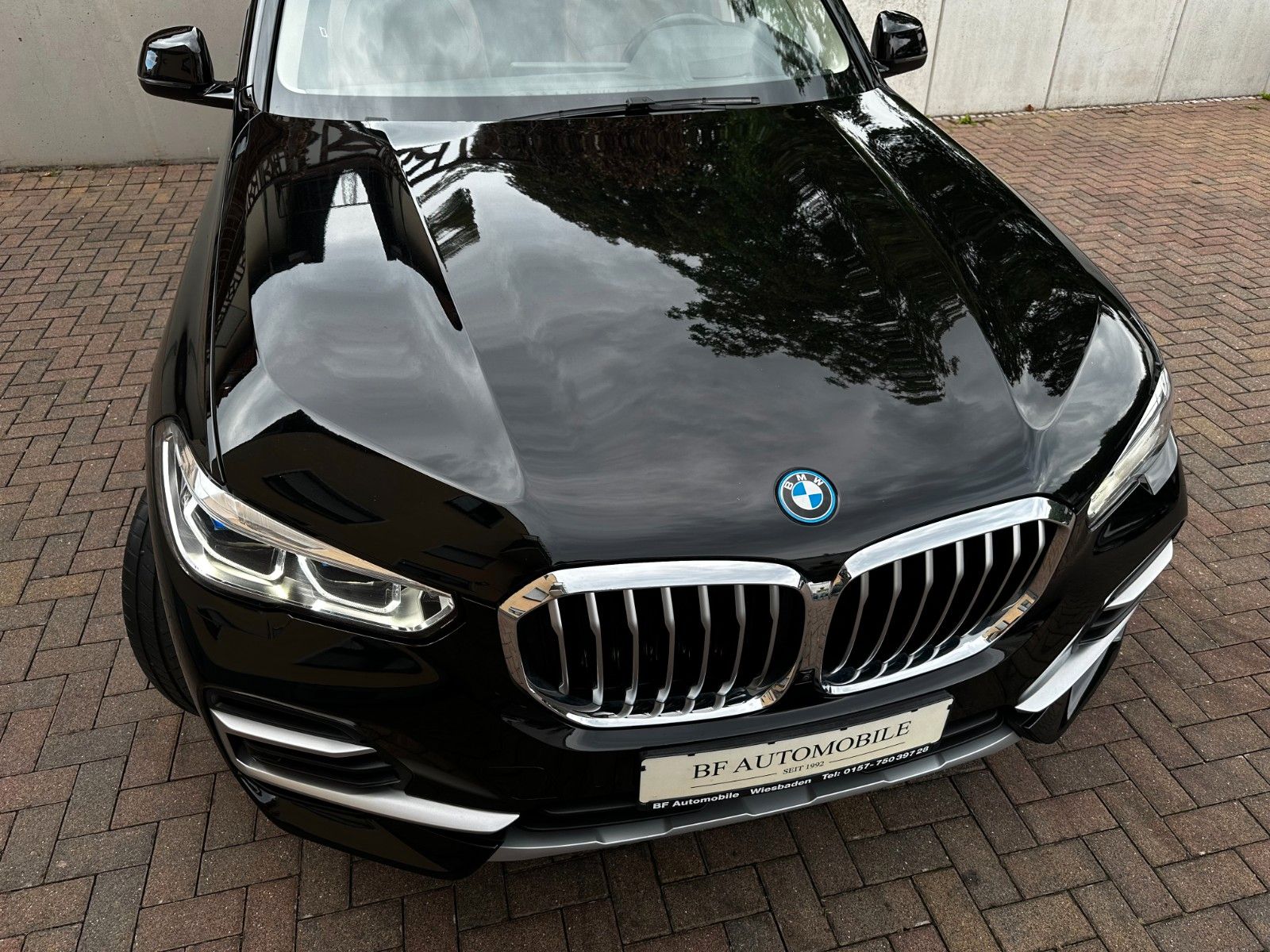 BMW X5 xDr45e PANO*Laser*Sitzkl*Massage*AHK*DA-Prof