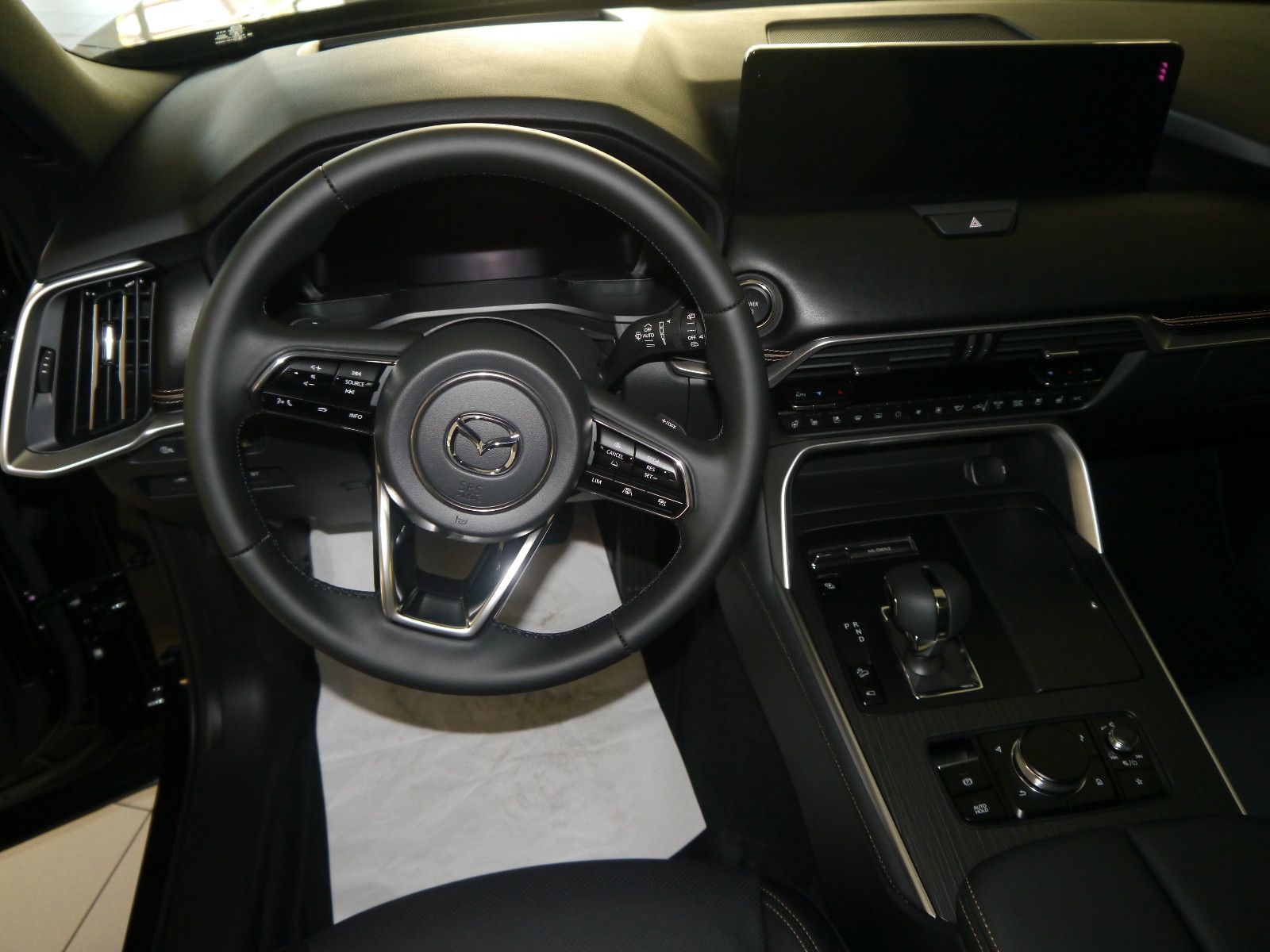 Mazda CX-80 2.5 e-SKYACTIV PHEV Homura Plus Auto AWD