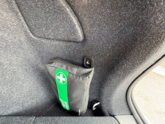 Volvo XC40 Plus Recharge Pure Electric AWD Twin StandH