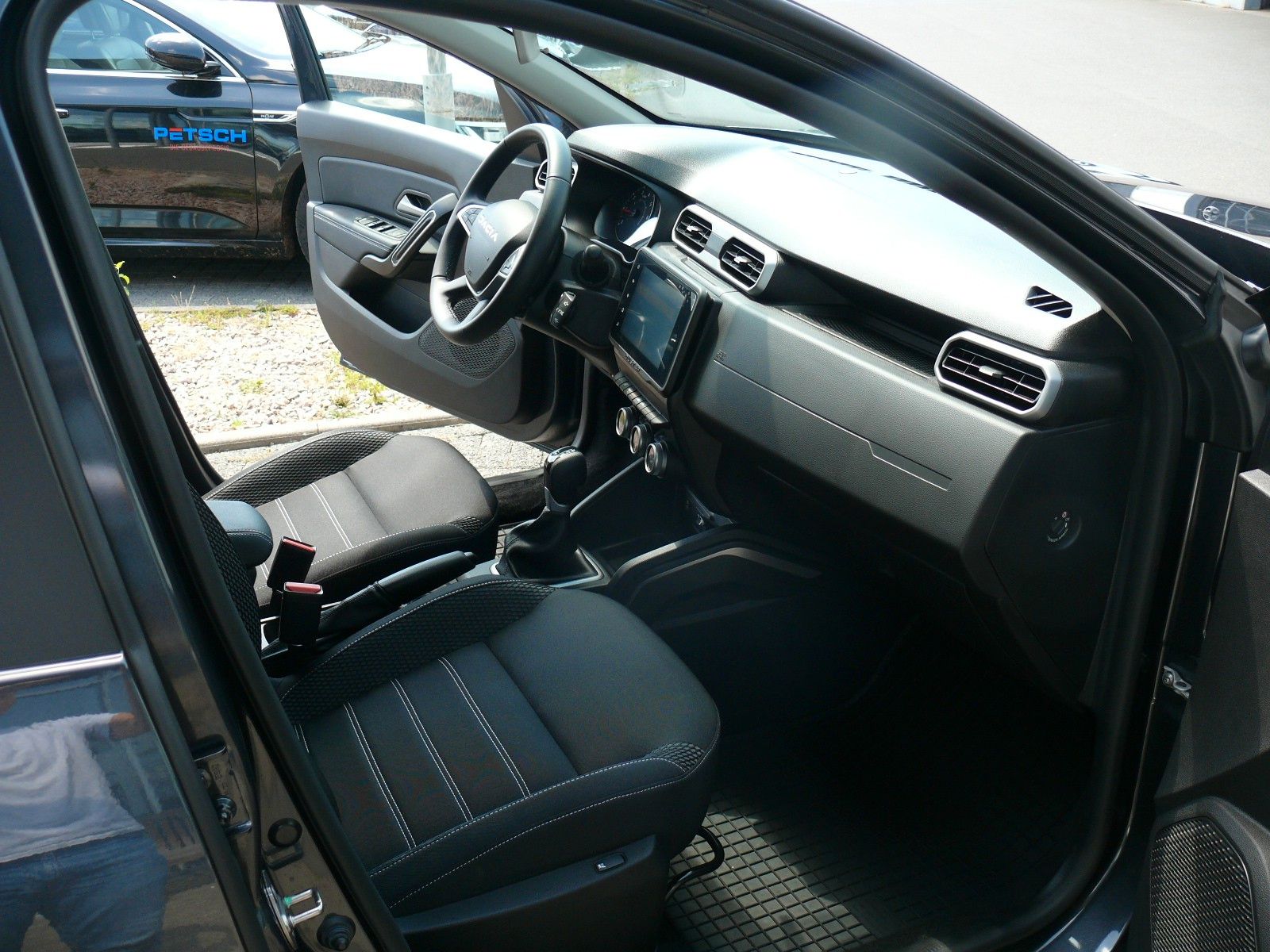 Dacia Duster II Journey 150 - Samsaru's Car Outlet