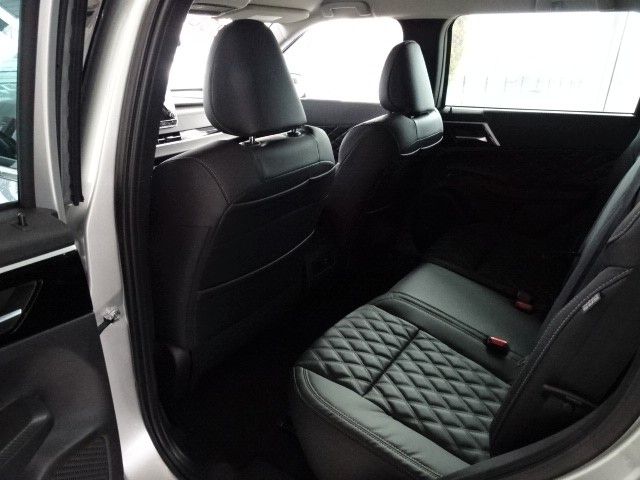 Mitsubishi Outlander SEL Special Edition US-Import