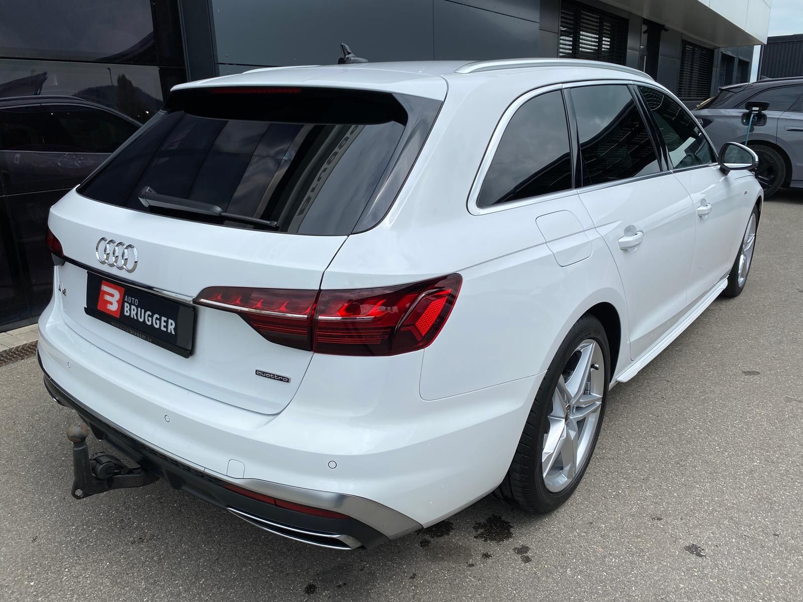Audi A4 Avant 40 TDI quattro S line - Samsaru's Car Outlet