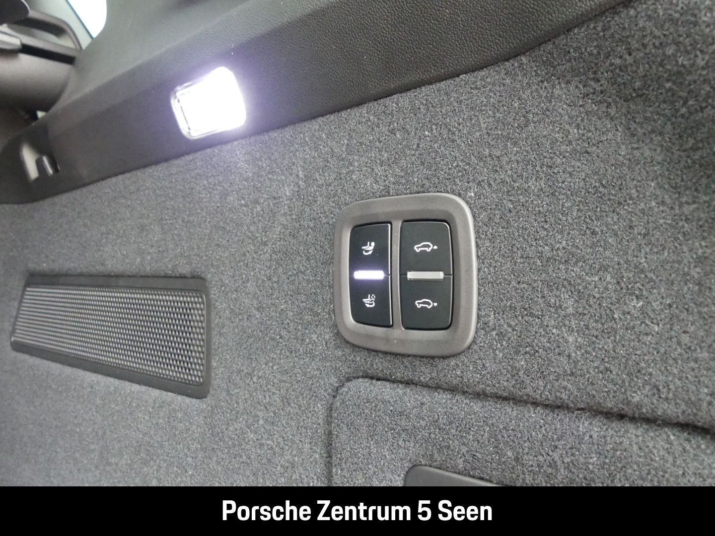 Porsche Cayenne E-Hybrid, PANO, BOSE, 21-ZOLL, 14-WEGE
