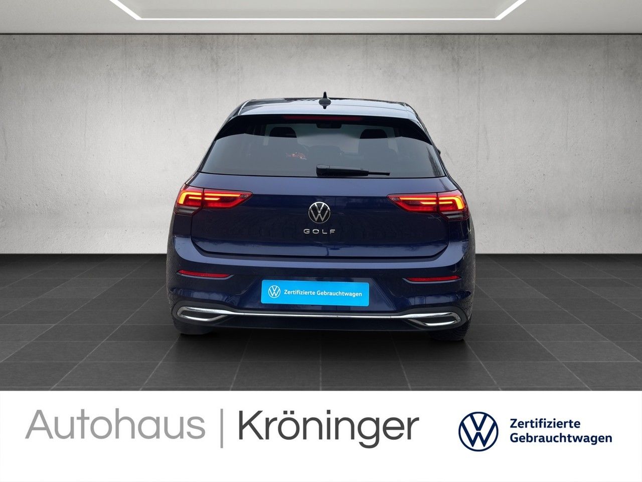 Volkswagen Golf VIII MOVE 1.5 TSI - Samsaru's Car Outlet