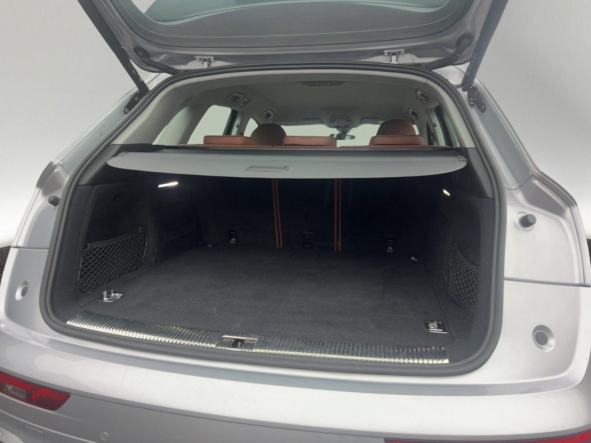Audi Q5 S line 50 TFSI e qu. AHK NAV+ LED EL.HECKKL.