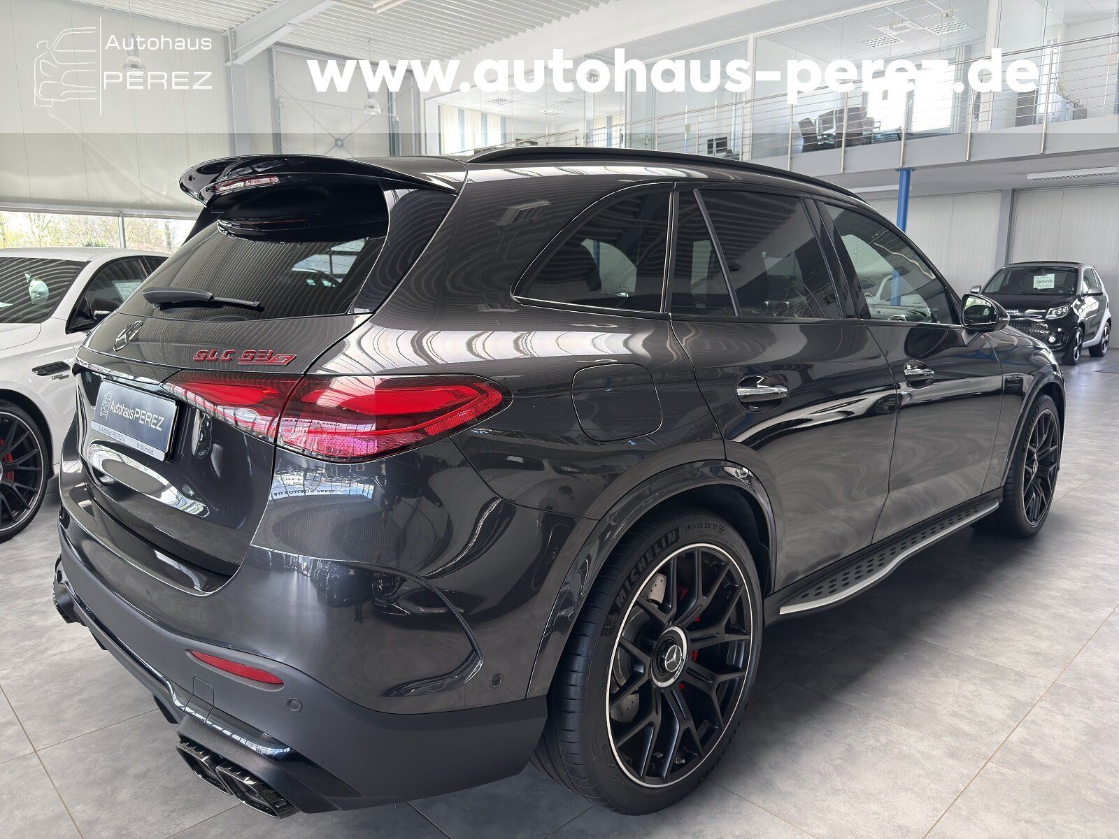 Mercedes-Benz GLC 63 AMG S E PERFORM 4M PREMIUM+ AHK- PANORAMA