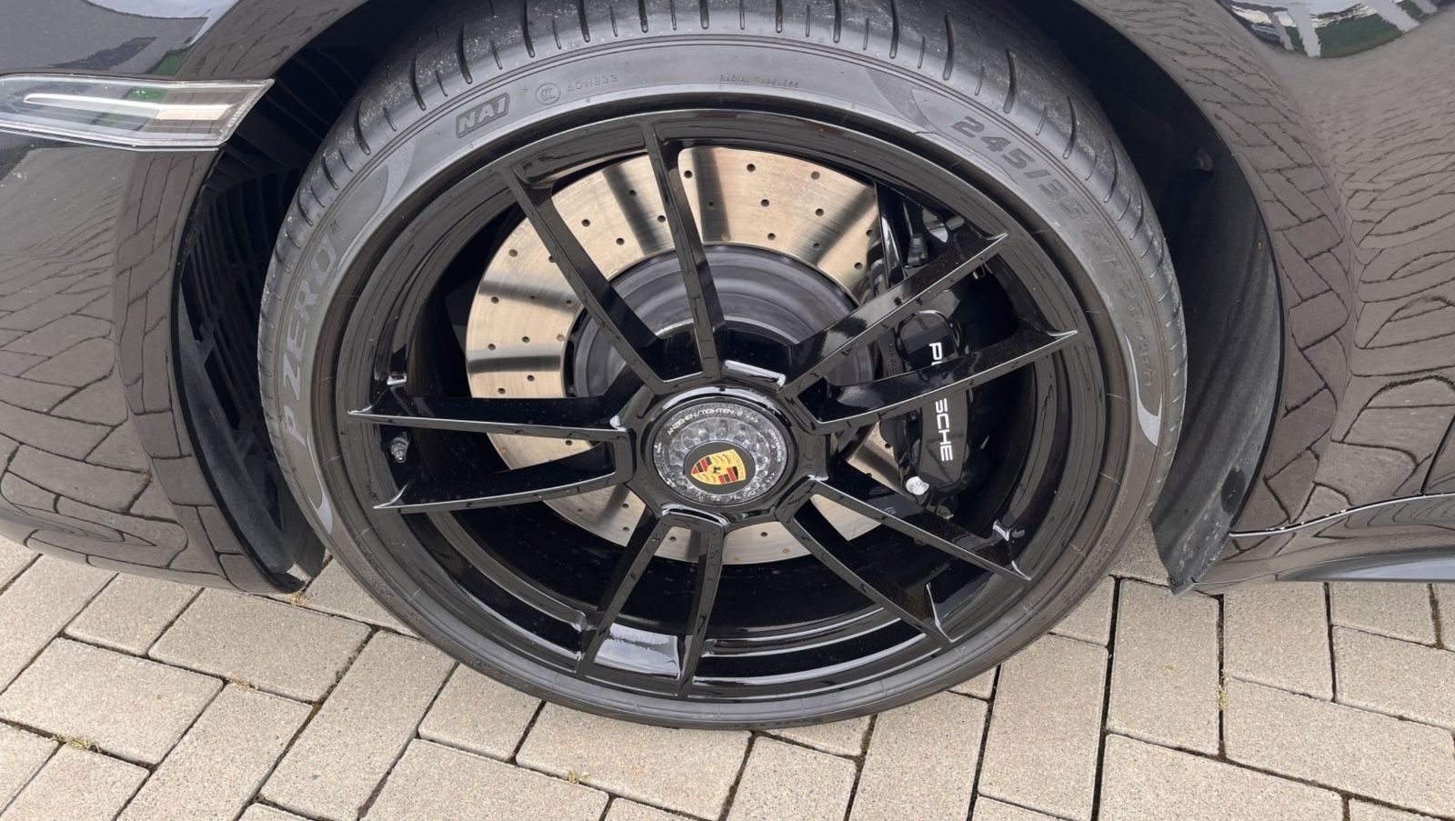 Porsche 992 Targa 4 GTS - AVAILABLE - EXPORT - EUR1 -