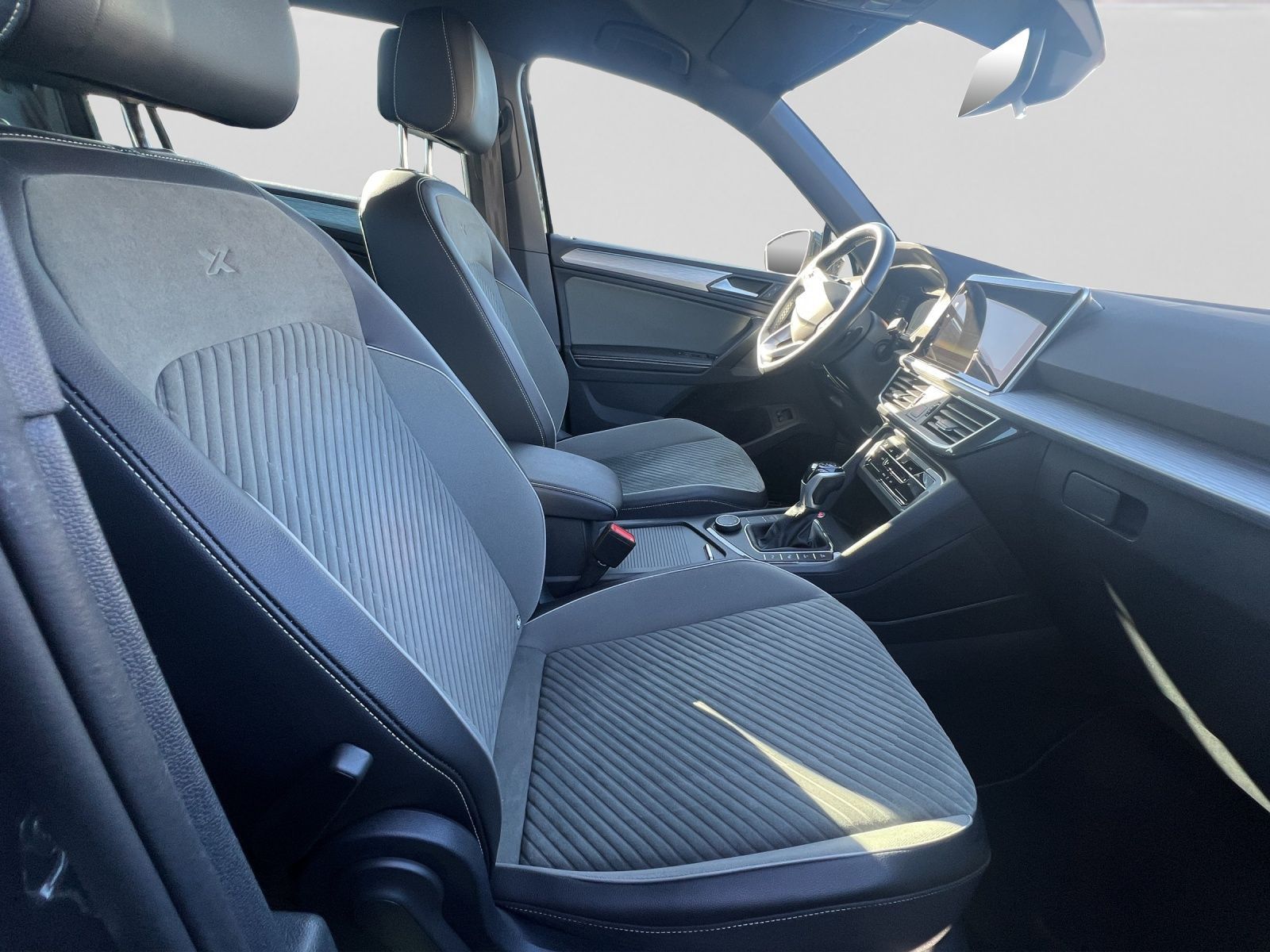 Seat Tarraco eHYBRID XPERIENCE AHK LED PDC+ KAMERA LM