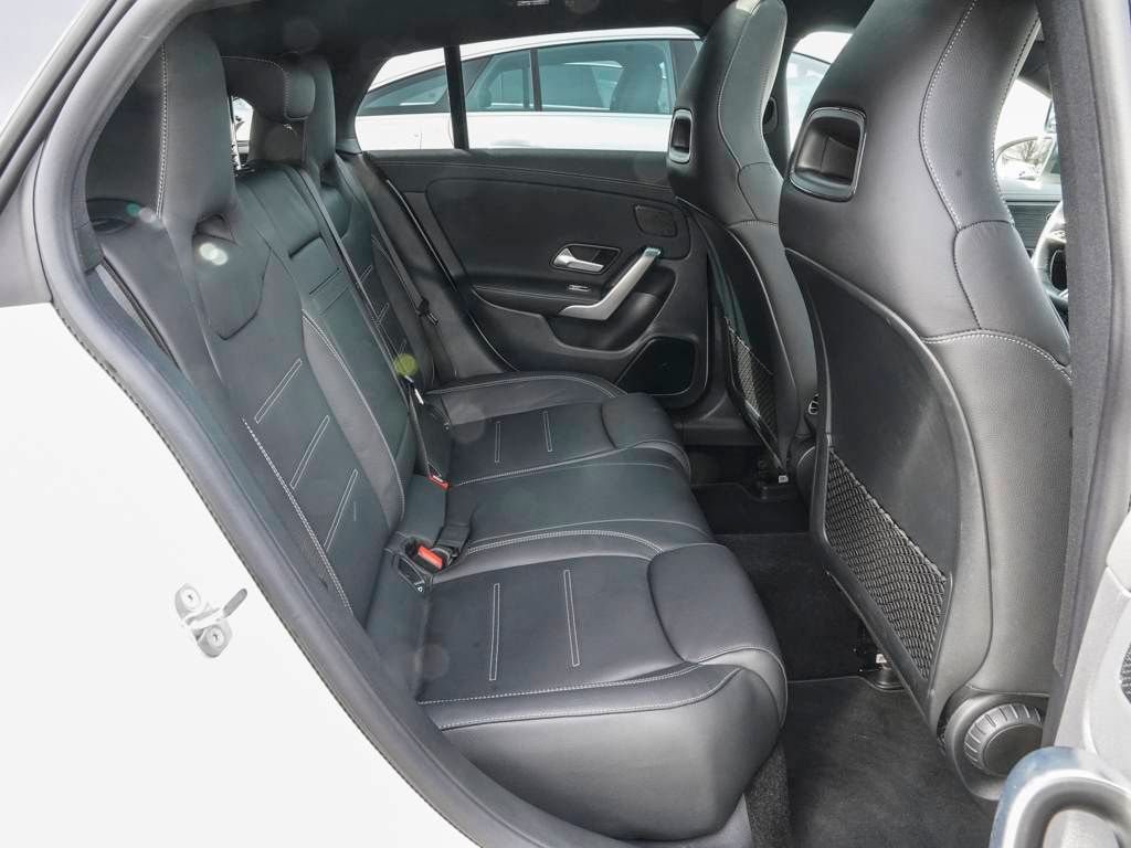 Mercedes-Benz CLA 250 4M AMG-LINE - Samsaru's Car Outlet