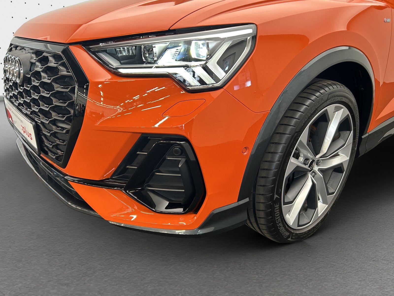 Audi Q3 Sportback 45 TFSI qu S line - Samsaru's Car Outlet