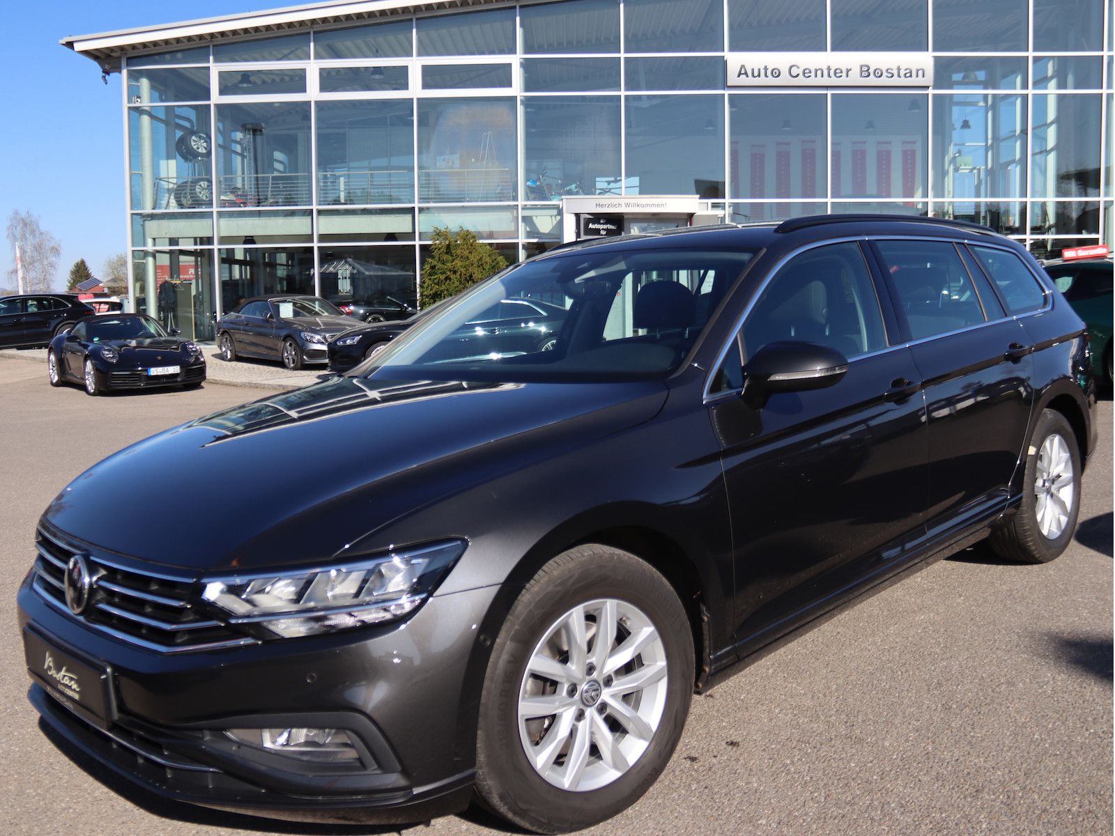 Volkswagen Passat 2.0TDI BUSINESS - Samsaru's Car Outlet