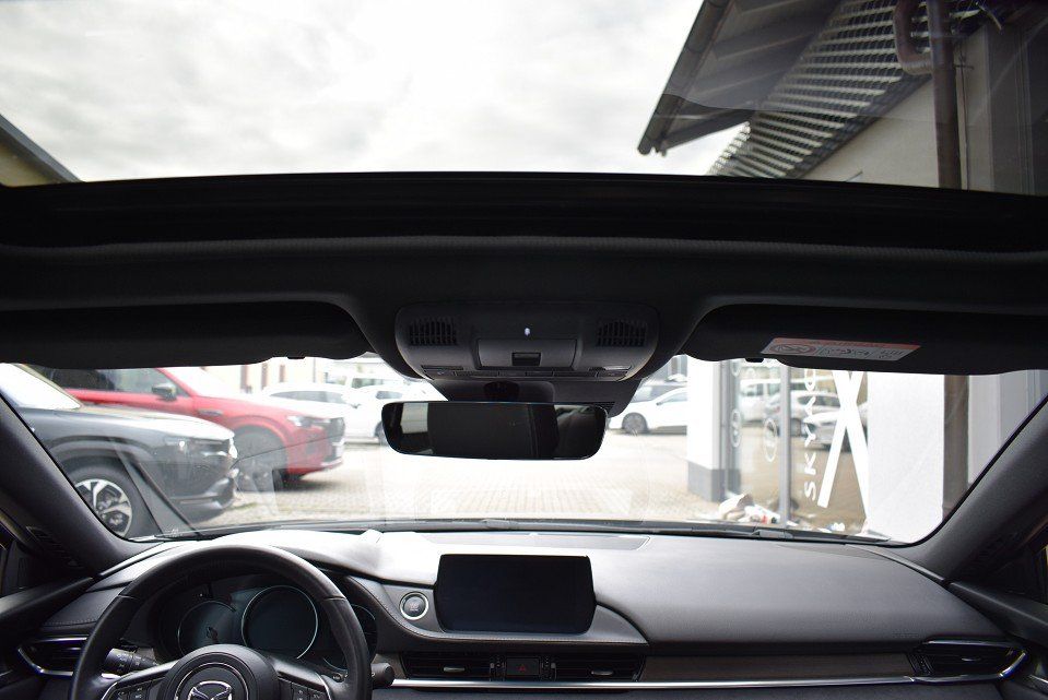 Mazda 6 2.5 194PS 6AG Takumi Schiebedach Leder Bose Ma