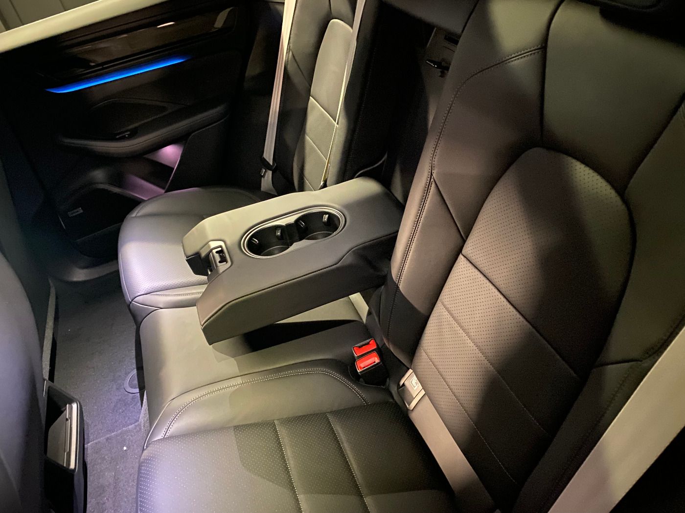 Porsche Macan Turbo | Hinterachslenkung | InnoDrive |