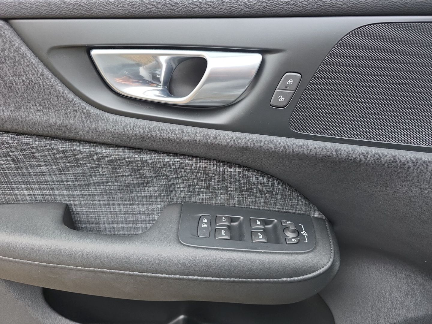 Volvo S60 Plus Dark Rückfahrkamera PDC ACC LED Tempoma