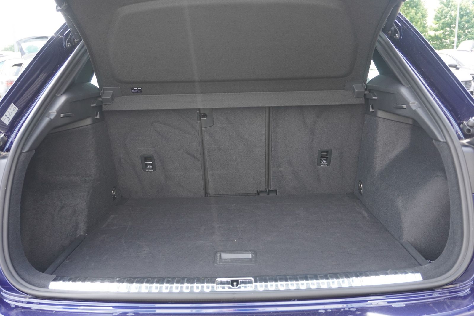 Audi Q3 35 TDI quattro advanced - Samsaru's Car Outlet