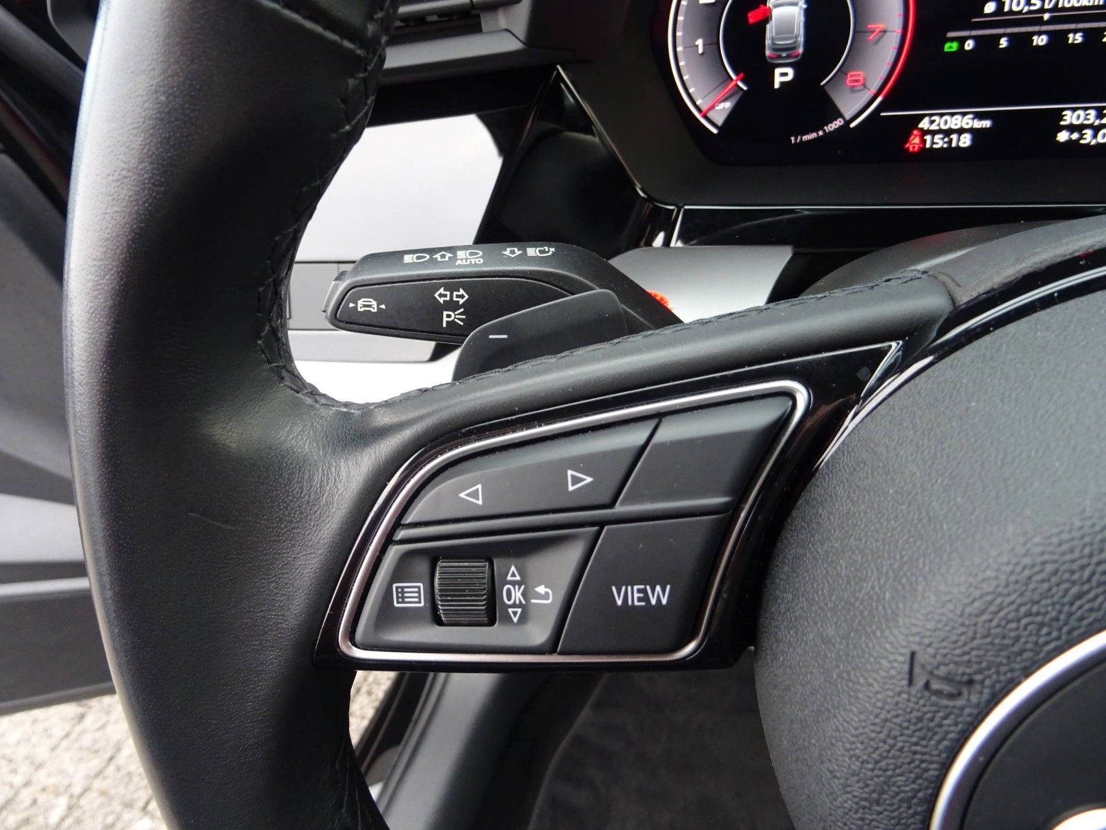 Audi A3 Sportback 30 TFSI S line Navi LED SHZ Virtual