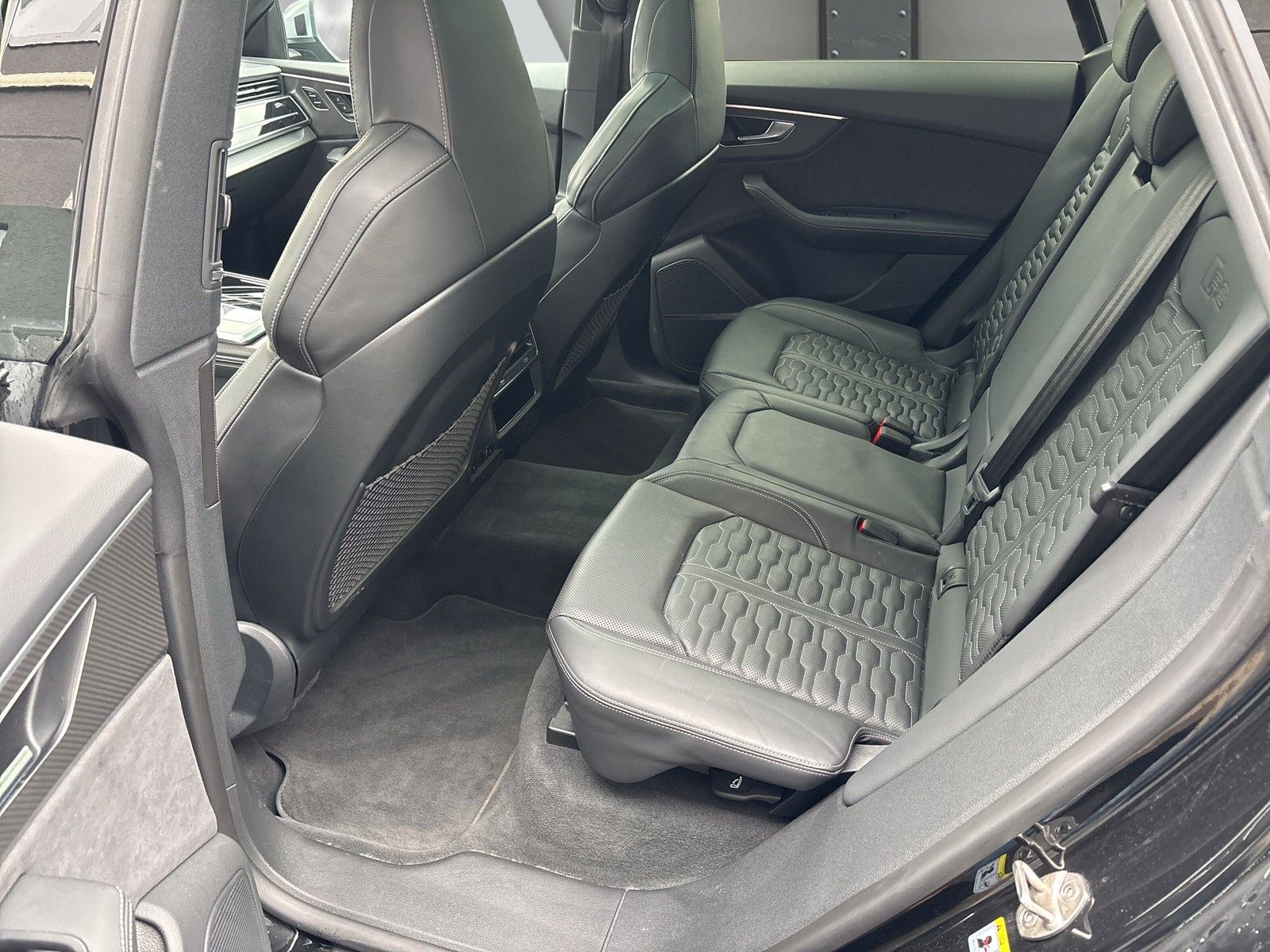 Audi RSQ8 Dynamik+*Keramik*B&O*Pano*Soft-Close*AHK*23