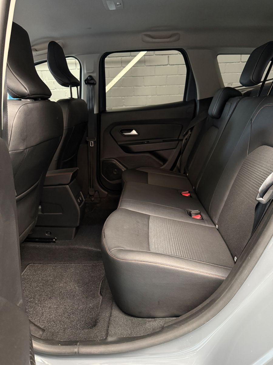 Dacia Duster II Extreme 4WD - Samsaru's Car Outlet