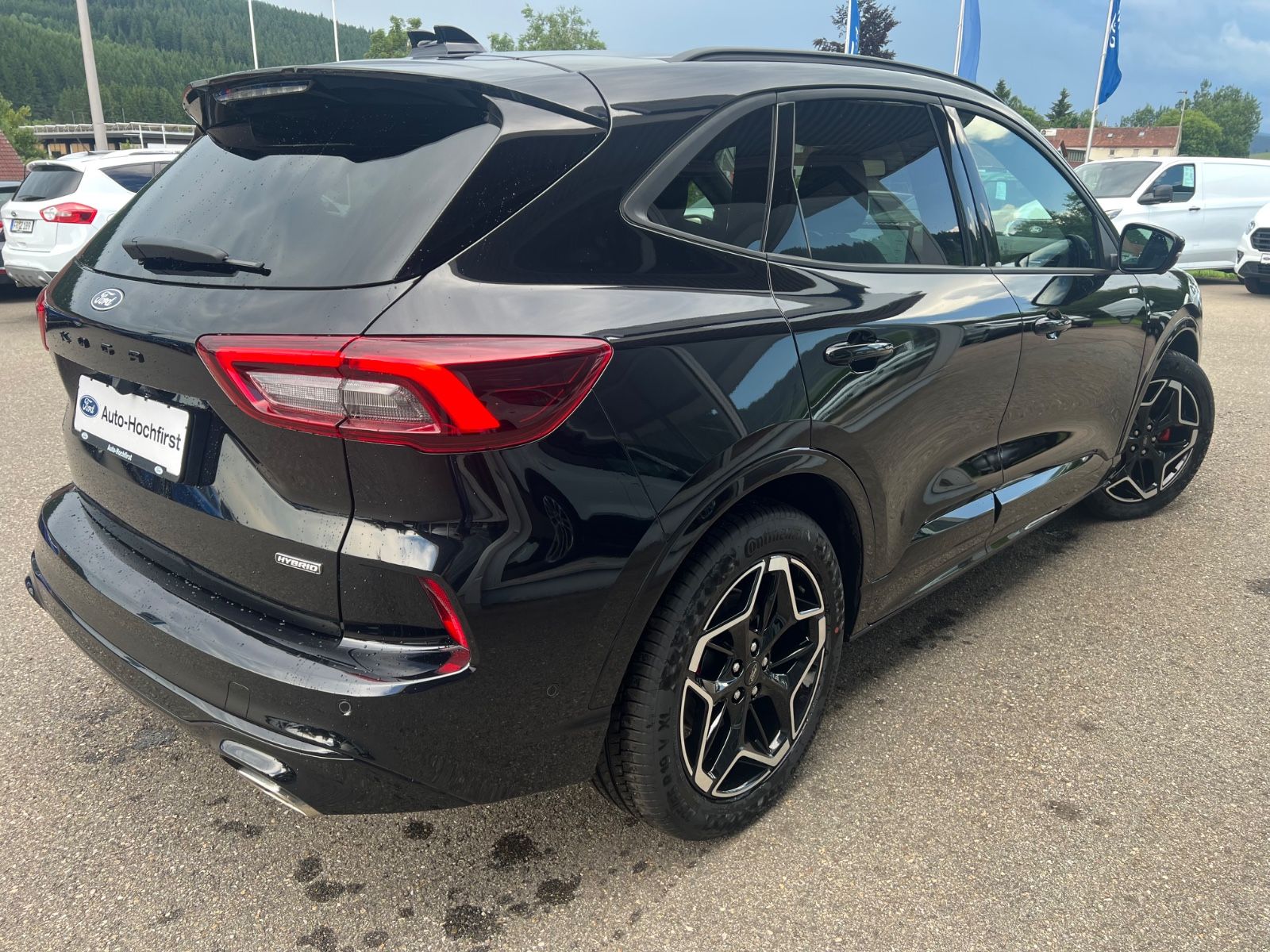 Ford Kuga Hybrid FHEV ST-Line X - Samsaru's Car Outlet