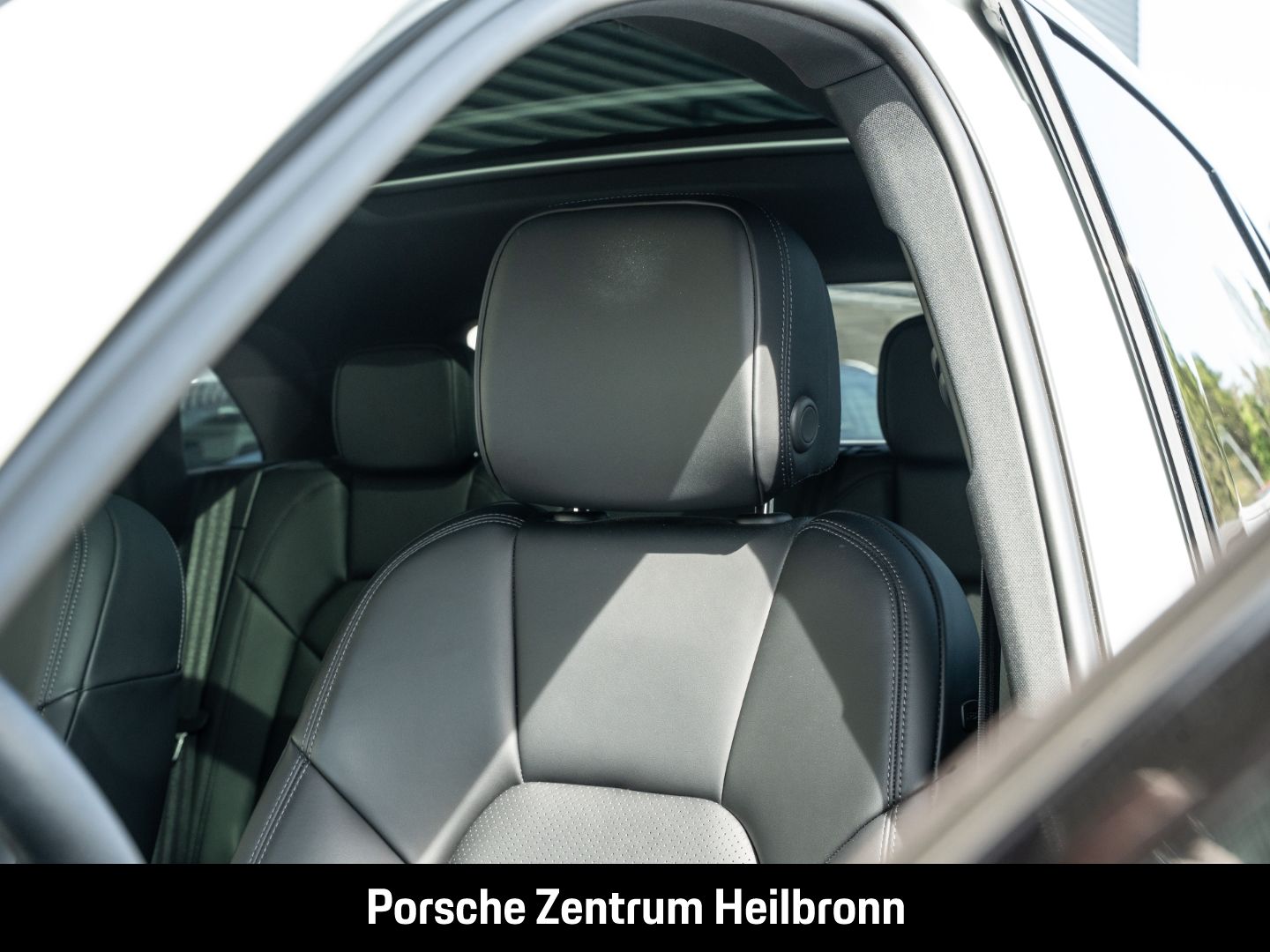 Porsche Macan S Luftfederung Panoramadach Surround-View
