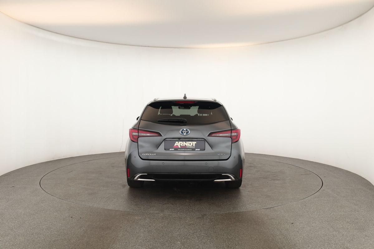 Toyota Corolla Touring Sports 2.0 CVT Team D Navi Kam