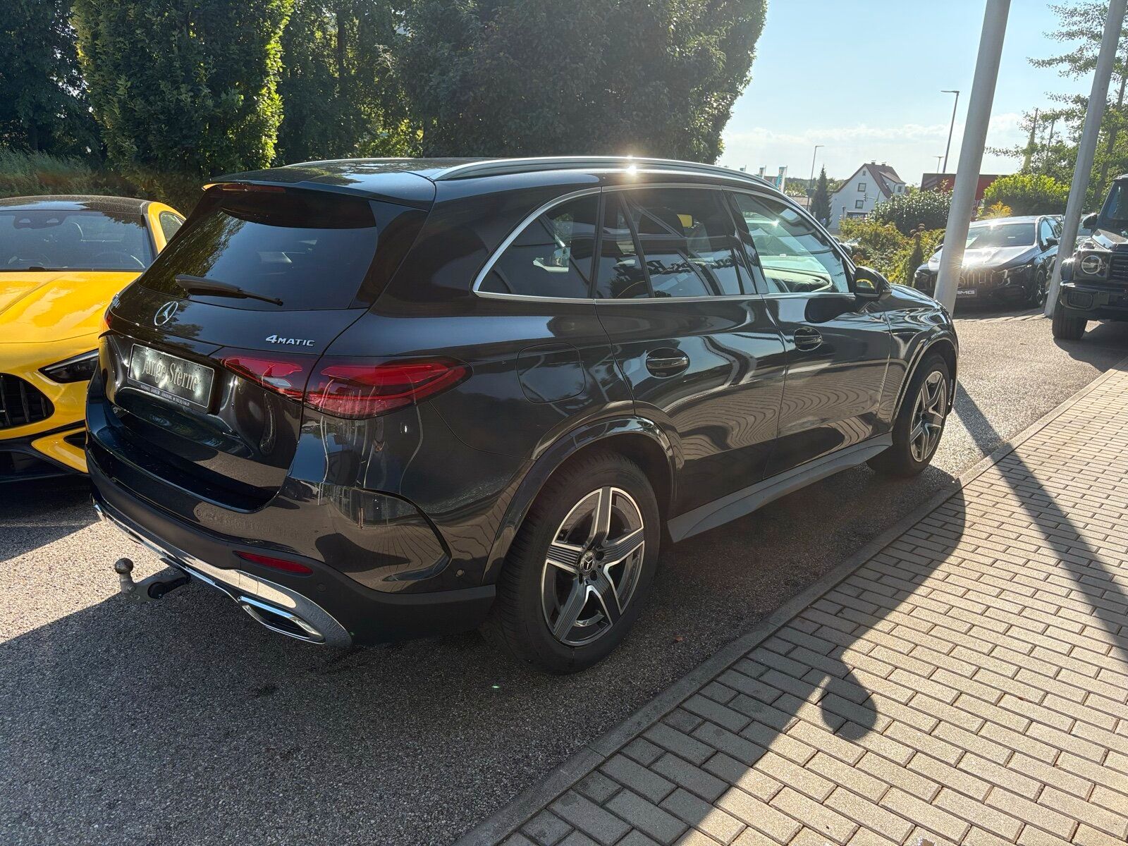 Mercedes-Benz GLC 300 d 4M AMG*AHK*DISTRONIC*MEMORY*LED*CAM