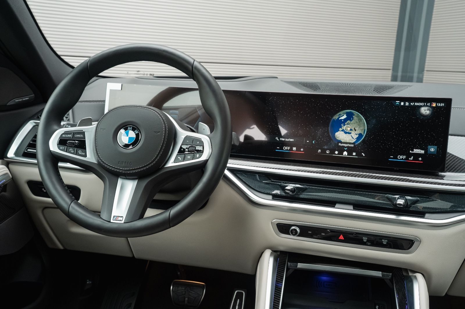 BMW X6 40d M SPORT PRO.LUFTFEDER.SOFTCL.PANO.AHK.22"