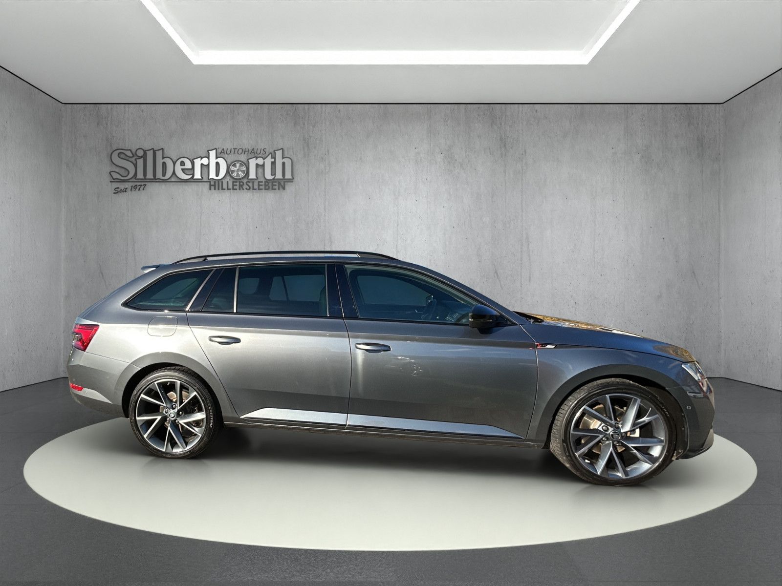 Skoda Superb Combi Sportline 4x4