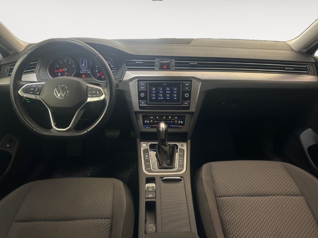 Volkswagen Passat AUTOMATIK - Samsaru's Car Outlet