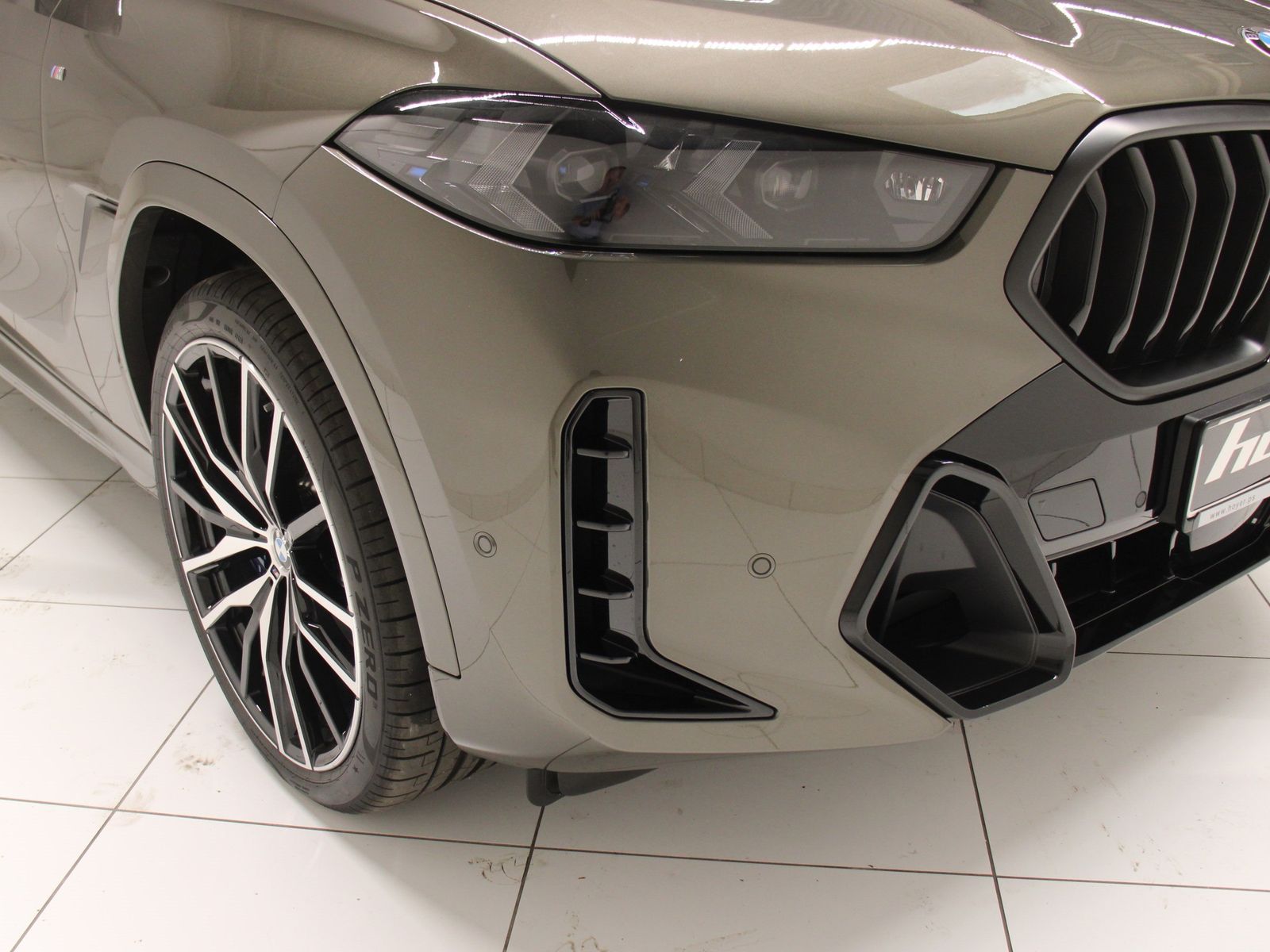 BMW X6 xDrive40d M Sportpaket Pro AHK STHZ Pano Icon