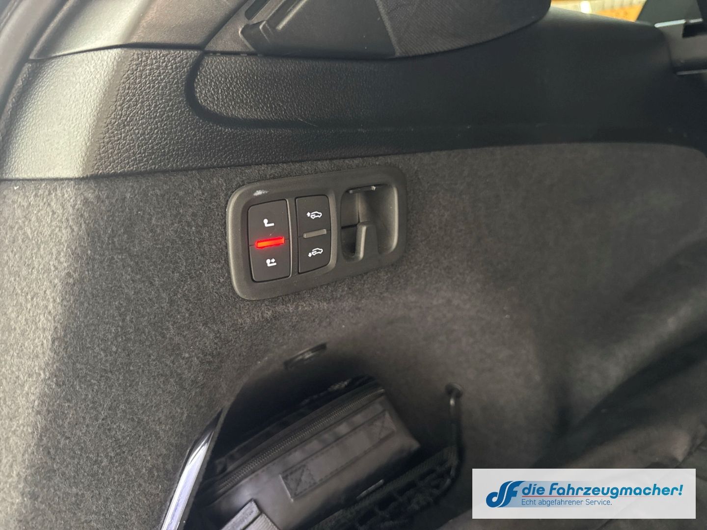 Audi Q7 45 TDI quattro S-line Sportpaket LuftfeNiveau
