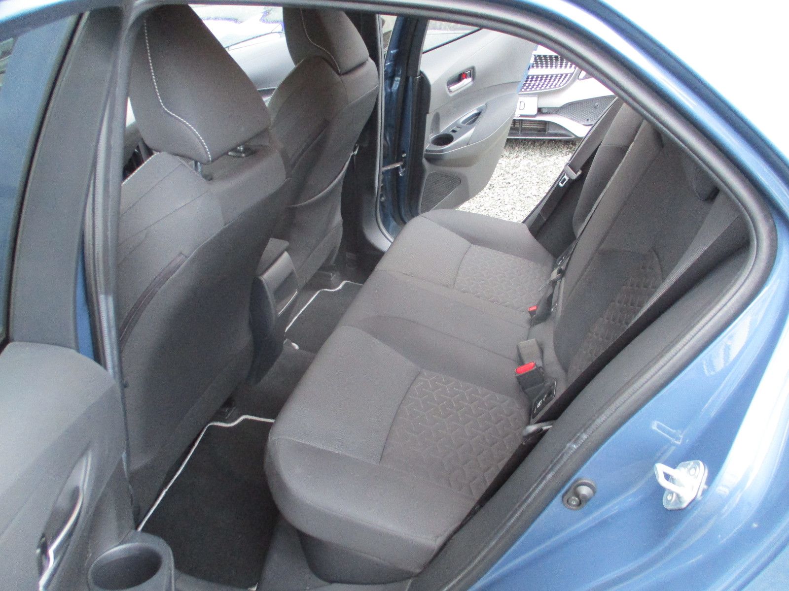 Toyota Corolla Hybrid 1.8 Club - Samsaru's Car Outlet